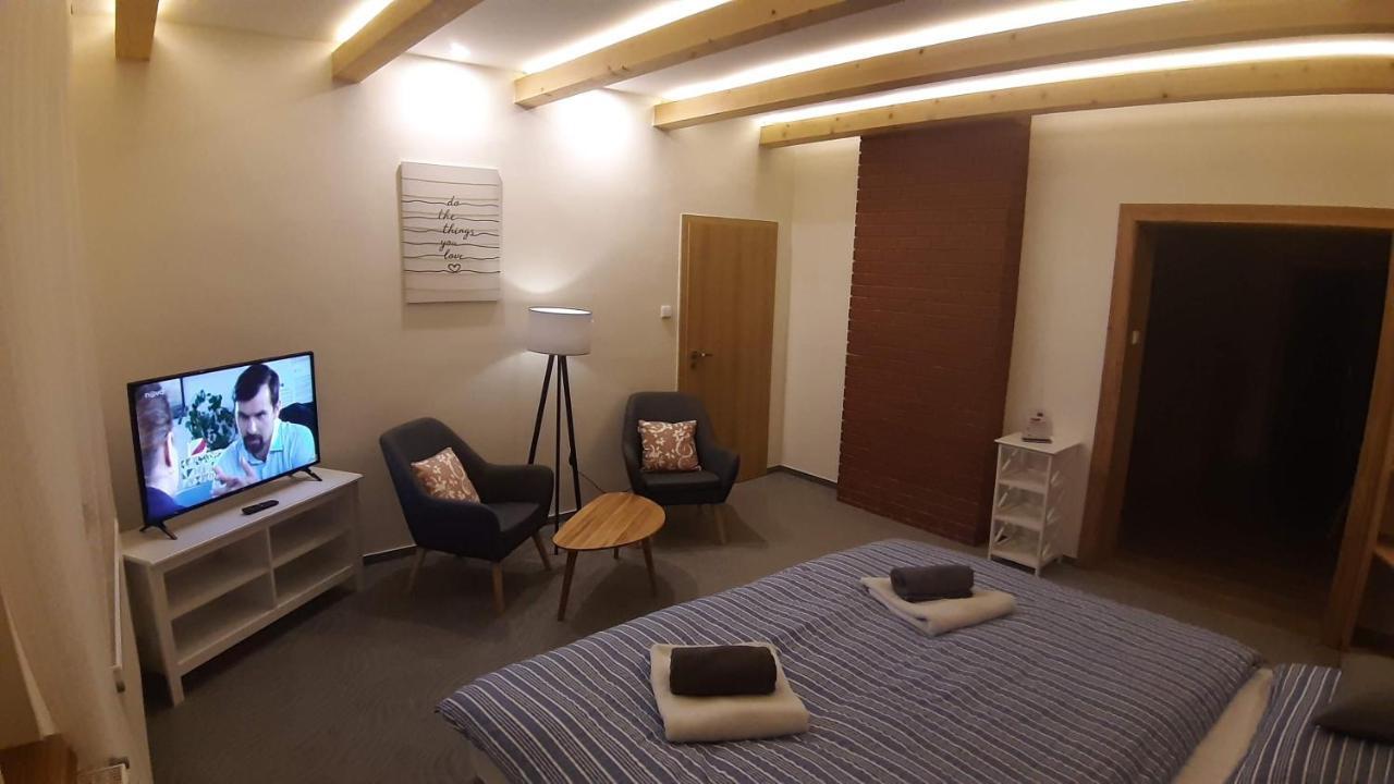 Three Apartment Františkovy Lázně Kültér fotó